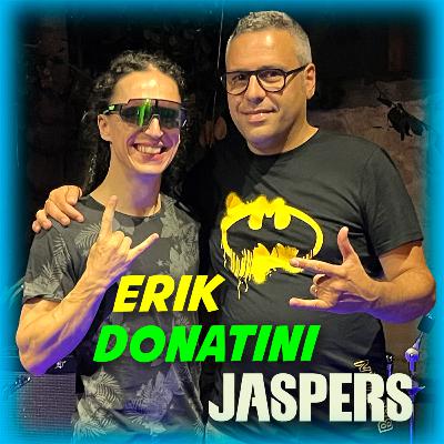 Erik Donatini & Jaspers - dal CPM a "Quelli Che il Calcio" tra Eclettismo e Teatralità Erik Donatini & Jaspers - dal CPM a "Quelli Che il Calcio" tra Eclettismo e Teatralità