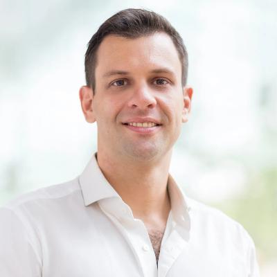 EP 119 - Adrien Desbaillets - CEO Salad Stop - Shifting Food Towards Sustainability EP 119 - Adrien Desbaillets - CEO Salad Stop - Shifting Food Towards Sustainability