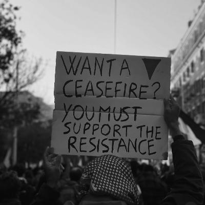 Italiano: Voci che non tremano-Se bloccano la Flotilla, blocchiamo tutto.