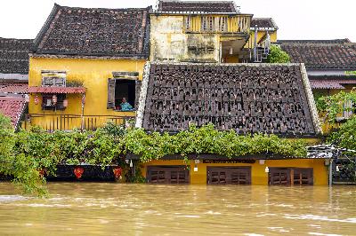 'Năm 2025 chứng kiến thiên tai bất thường nhất ở Việt Nam' 'Năm 2025 chứng kiến thiên tai bất thường nhất ở Việt Nam'