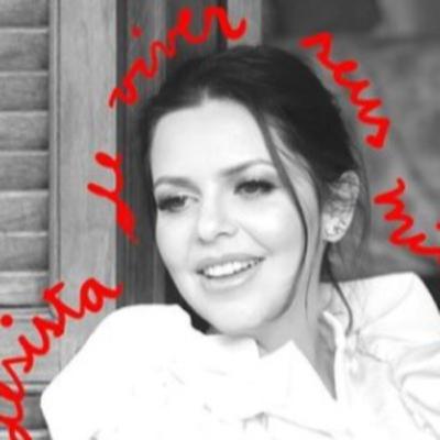ESQUEÇA OS ATALHOS com Mariana Sciorilli ESQUEÇA OS ATALHOS com Mariana Sciorilli