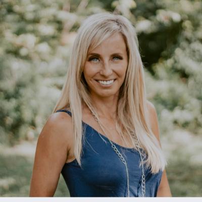 025-Christina Collura