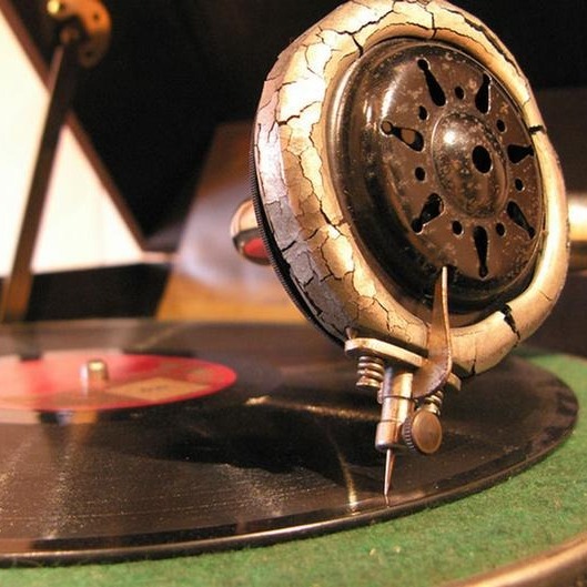 آواهای کم‌شنیده از دیروز تا امروز • فردوسی