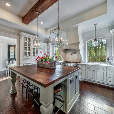 Custom Homes Without the Headaches: Builder Tips You Need Custom Homes Without the Headaches: Builder Tips You Need