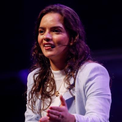 Relacionamento com Deus: a fonte do fruto e da unção - Luana Mayara