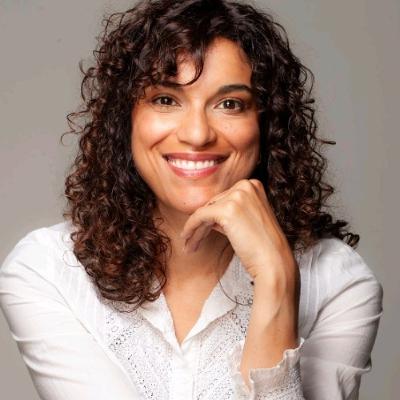 Rencontre avec l’auteure du livre Générations Écrans, Mélissa Canseliet Rencontre avec l’auteure du livre Générations Écrans, Mélissa Canseliet