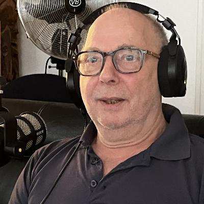 Dr. Eddie Mekkelholt, Arbeidsmarkteconoom en voormalig Boekhandeleigenaar