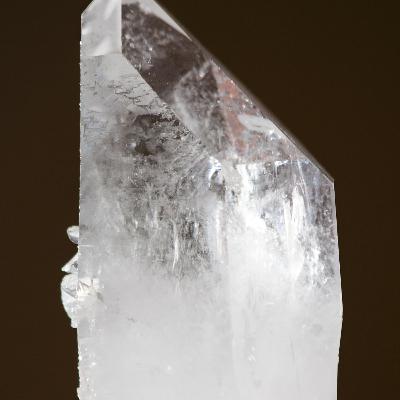 Ascended Café - Season 1 - Episode 9 🌈 Clear Quartz Benefits, Uses, Meaning in Your Life