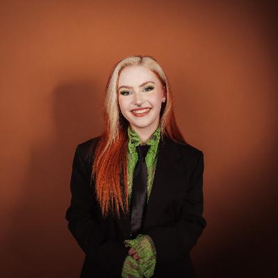 Saga Ludvigsson - om Mello och att doppa en cowboy i glitter Saga Ludvigsson - om Mello och att doppa en cowboy i glitter