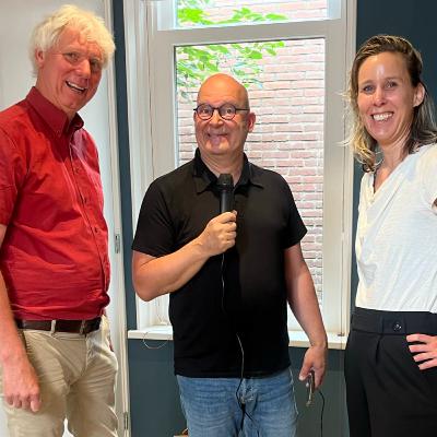 Katerina is dol op wortelkanaalbehandelingen, Louise versiert tunnels en wat gaat er met de Julianaschool gebeuren?