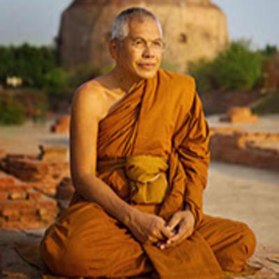 Dhamma 4 : เสียงนำปฎิบัติ "ลมหายใจเข้าออกสบาย" - หลวงพ่อสุรศักดิ์ (18 นาที)
