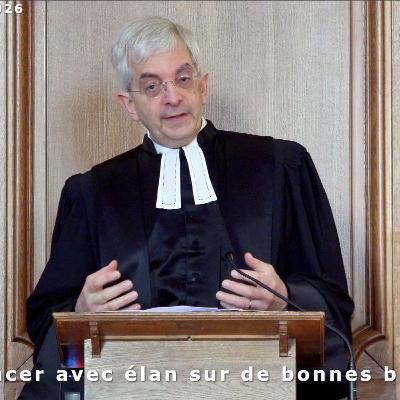 Avancer avec élan sur de bonnes bases (Philippiens 2:1-11 – l’hymne au Christ) Avancer avec élan sur de bonnes bases (Philippiens 2:1-11 – l’hymne au Christ)