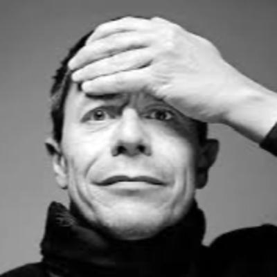 El infierno de los pueblos. La angustia de Emmanuel Carrère destrozando amores. El infierno de los pueblos. La angustia de Emmanuel Carrère destrozando amores.