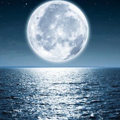 New to the podcast world excited for new beginnings 🥳