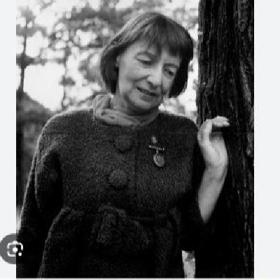 Traducir poesía con Stevie Smith Traducir poesía con Stevie Smith