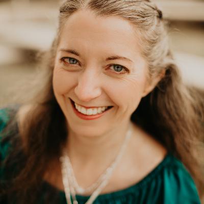 Episode 23: Erica Sipes on Practicing in the Face of Perfectionism and Other Symptoms of Being Human