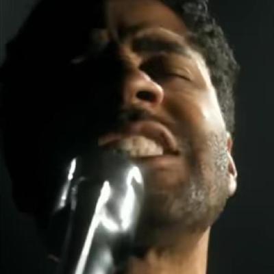 Eric Benet：用灵魂嗓音编织时光的R&B传奇