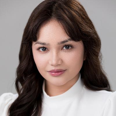 A Rising Star In Japanese Movie and Television with Stefanie Arianne