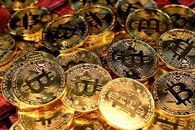 Listen to: Bitcoin $BTC Commonality with Stock Market; plan for month ahead Listen to: Bitcoin $BTC Commonality with Stock Market; plan for month ahead