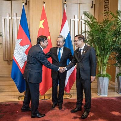 China-Cambodia-Thailand foreign ministers' meeting held in Yunnan