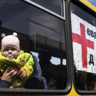 На Ізюмщині оголосили обов’язкову евакуацію родин із дітьми На Ізюмщині оголосили обов’язкову евакуацію родин із дітьми