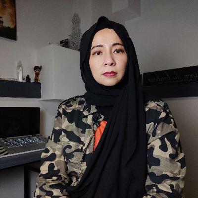 BERGADUH SUAMI ISTERI