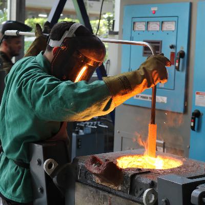 EP 209 Ingeniería de Materiales, 30 años