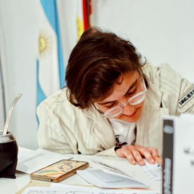 🩹✨🤍 "me gusta el blanco, por cualidad de nube (y algo más)" + invitación cordial 🩹✨🤍